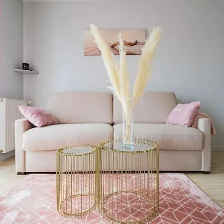 Apartment Rosa Vigneux-sur-Seine